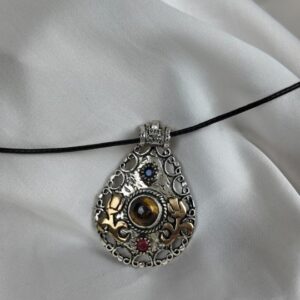 Lale Temalı Şık Kolye