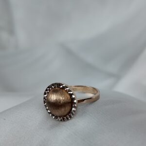 Zımpara Göbekli Swarovski Detaylı Gümüş Yüzük